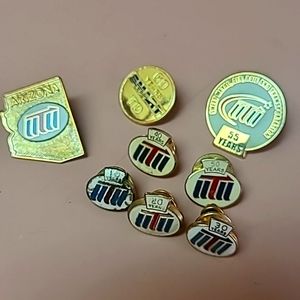 UNITED TRANSPORTATION UNION 10-60 YEAR PIN-vintage